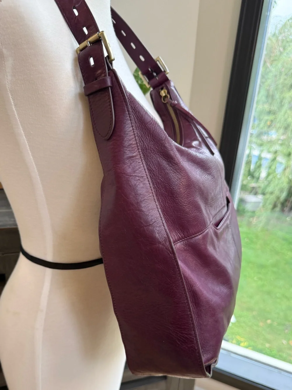 Hobo International Marley Shoulder Bag Berry Burgundy Leather Hobo Purse - Picture 5 of 16